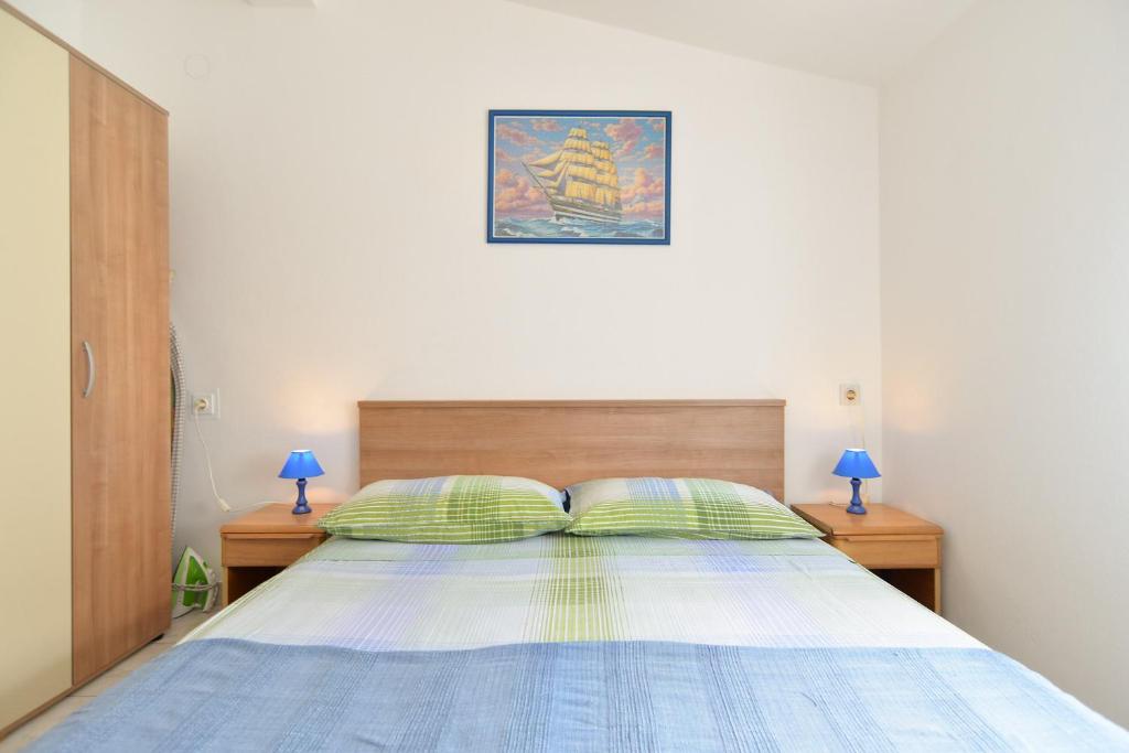 Posteľ alebo postele v izbe v ubytovaní Apartments Veljko 100