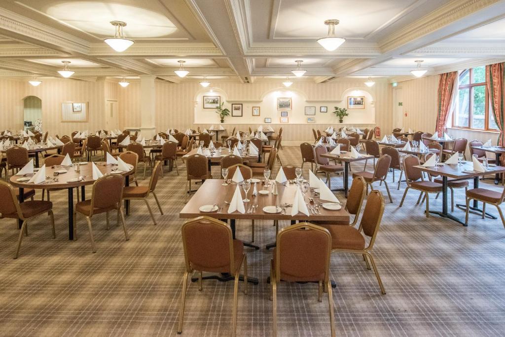 Restaurace v ubytování Alexandra Hotel