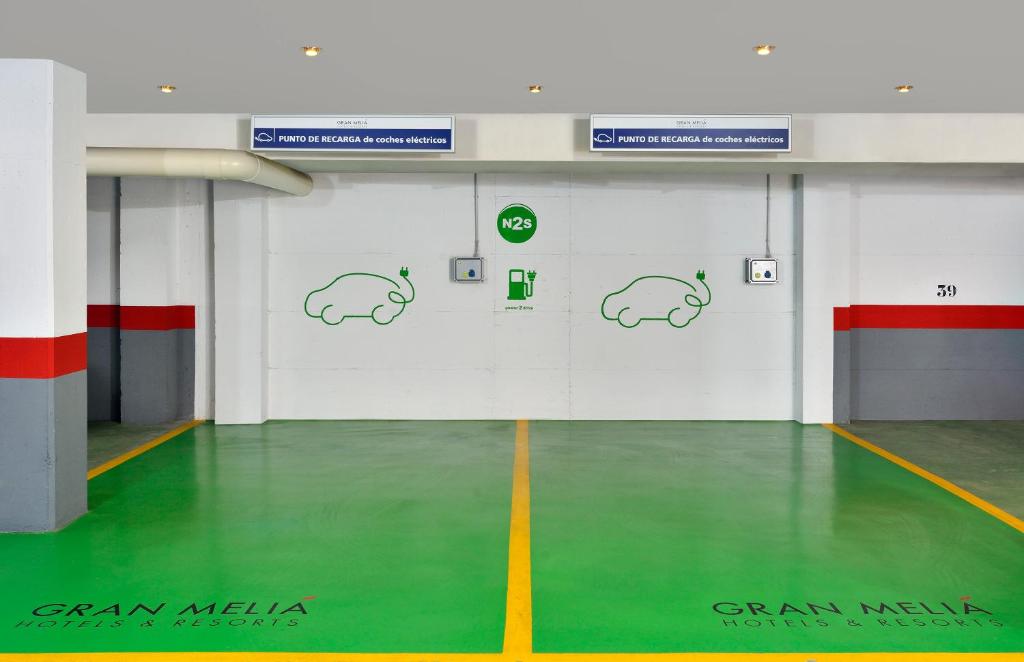 Hotel Victoria Gran Meliá - Resim 36