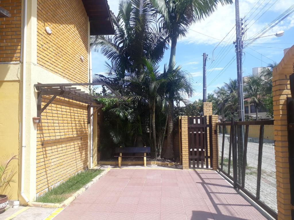  Apto Duplex Bombinhas