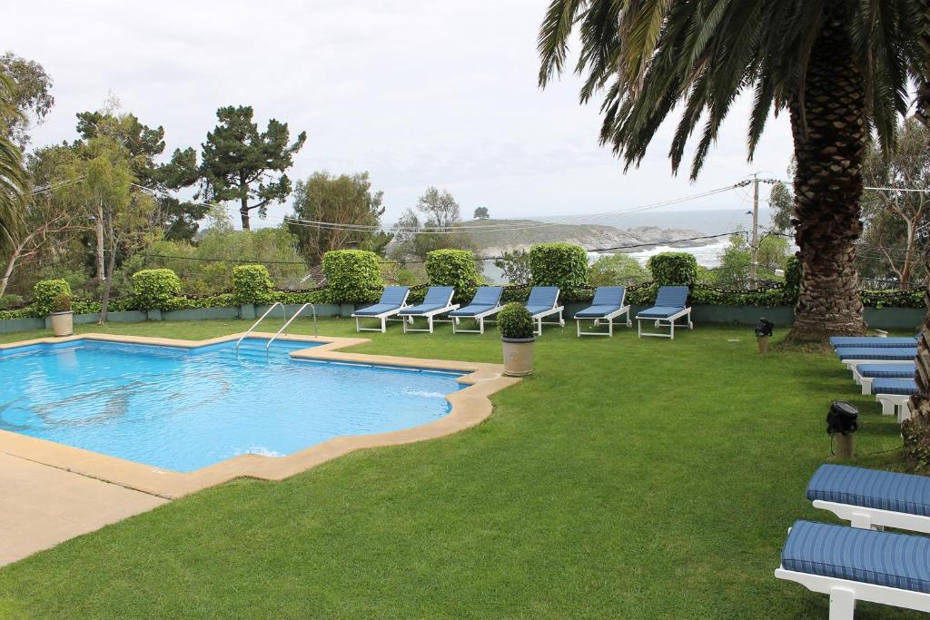 Bazén v ubytování Hotel Isla Seca nebo v jeho okolí