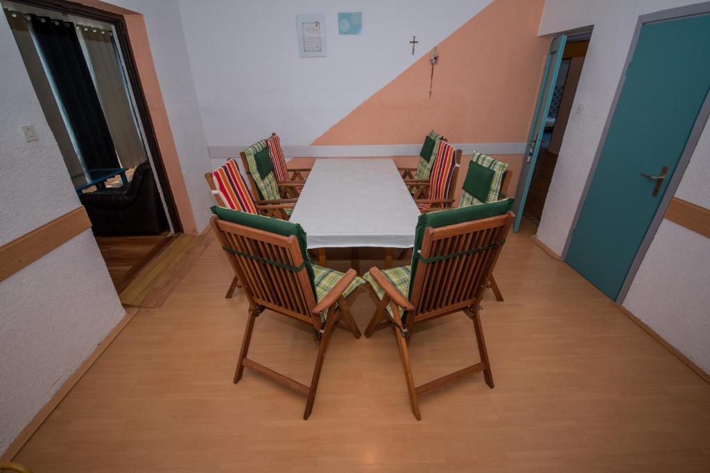 Fotografia z galérie ubytovania Apartment Bušljeta v destinácii Starigrad-Paklenica