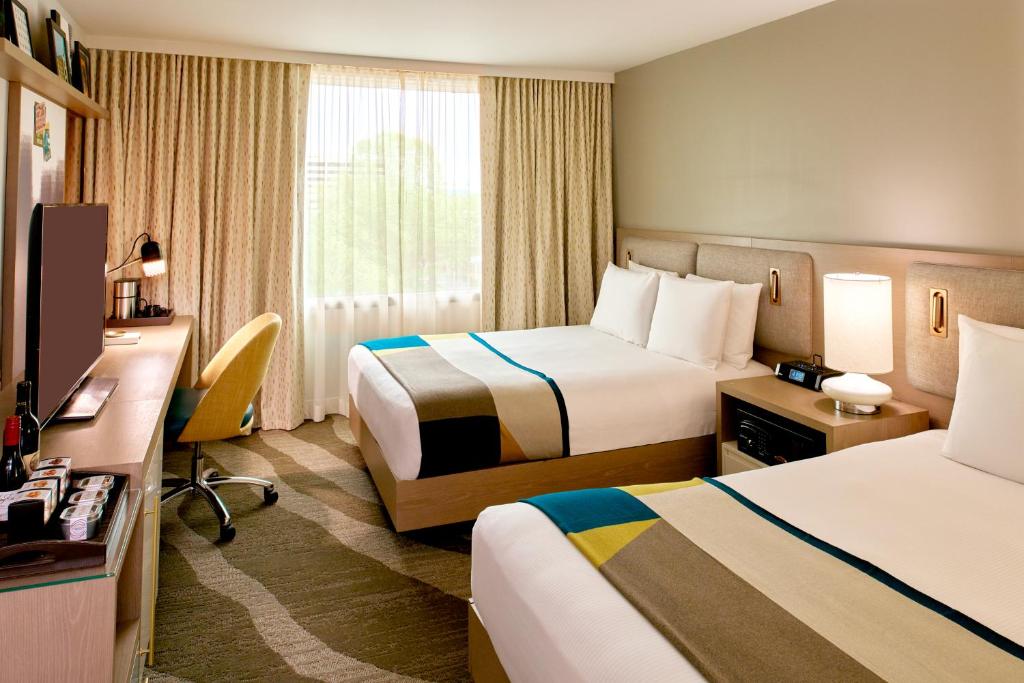 The Hotel Zags Portland photo