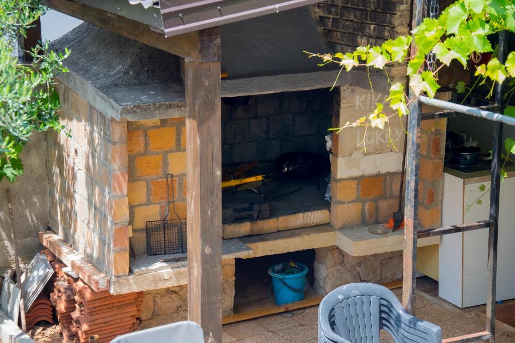 Patio alebo iná vonkajšia časť ubytovania Apartment Bušljeta