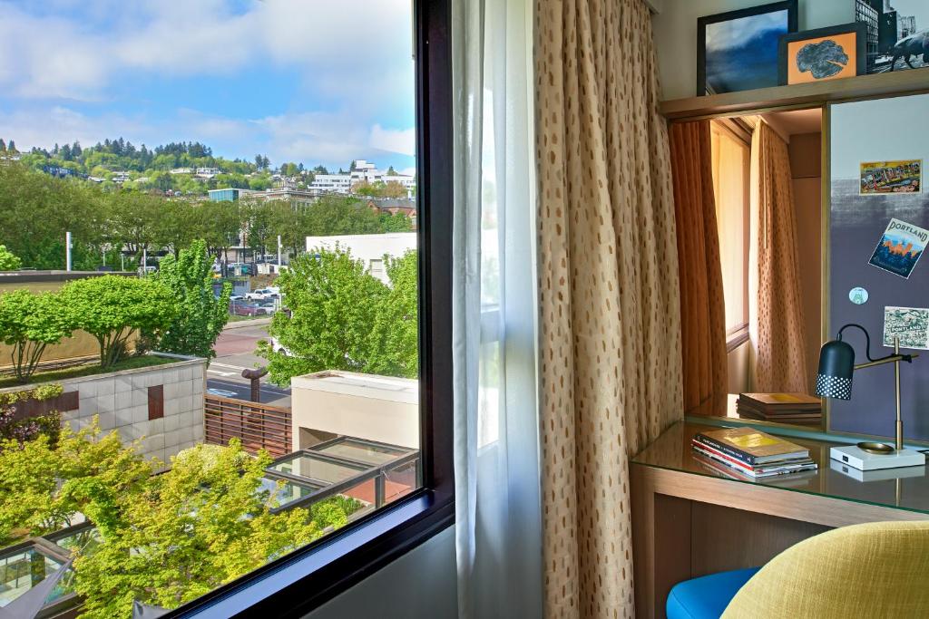 The Hotel Zags Portland - 带花园的王室