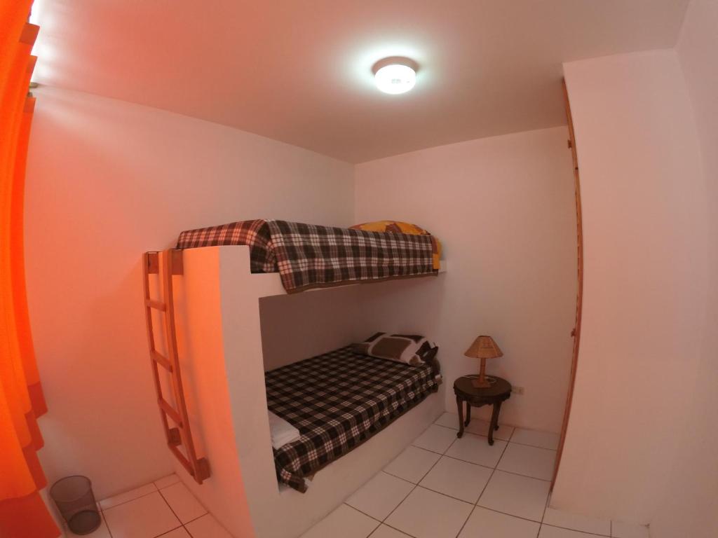 Waves Surf Camp Peru