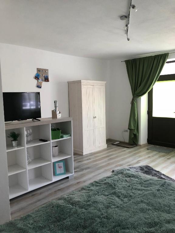 Queen's Studio - Double Room