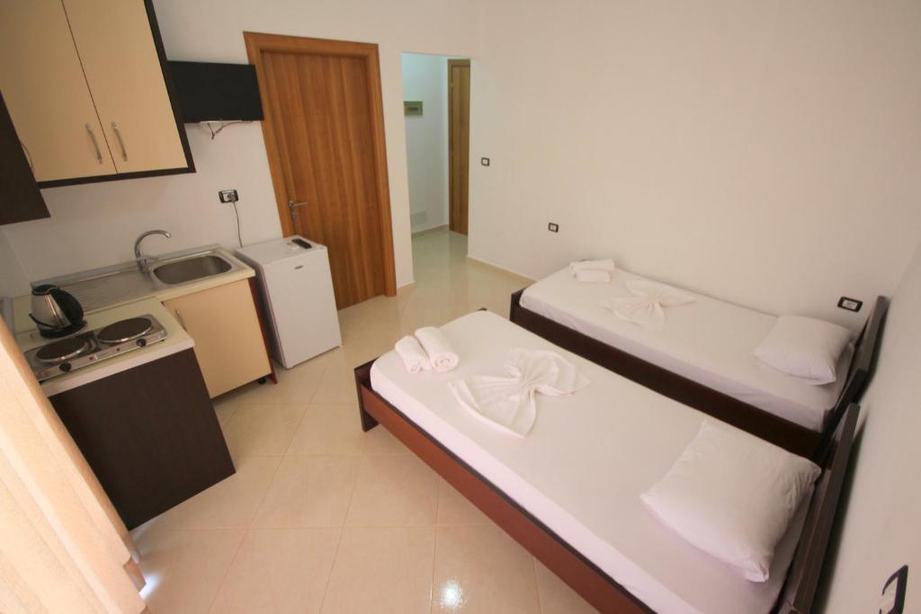 Hotel Four Islands - Apartamento De Dos Habitaciones Con Balcón