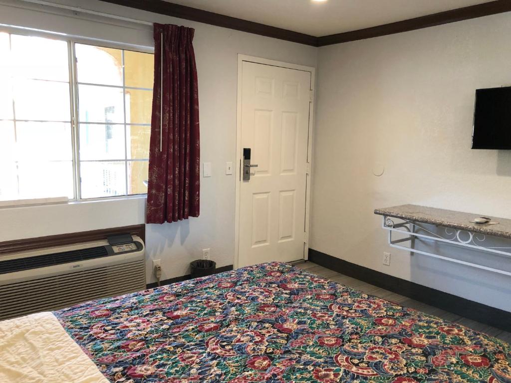 Starlight Inn, Valley Blvd - Downtown LA - Queen Room