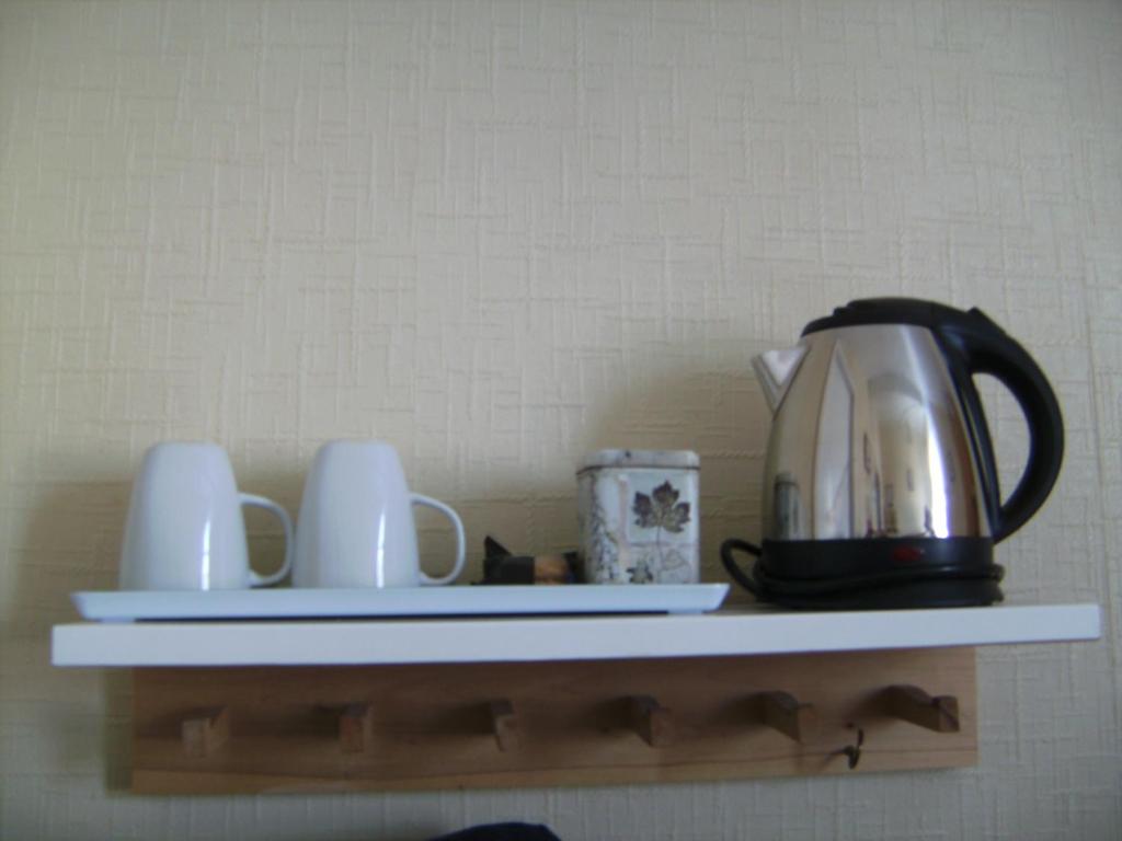 Dolphin Guesthouse 4