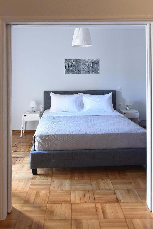 Pnyka Apartment 1 - 11