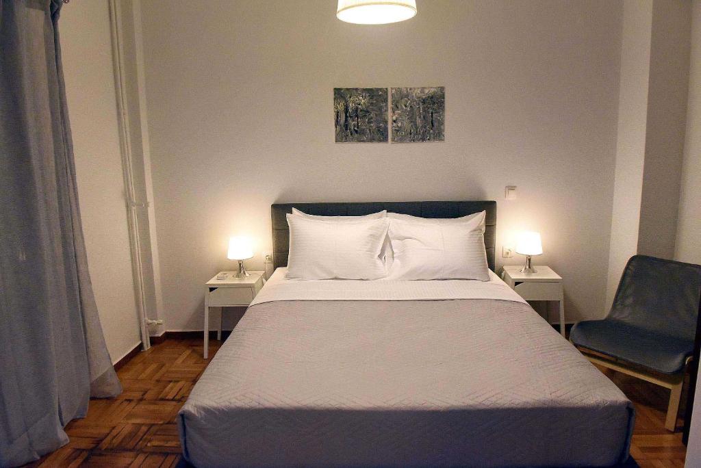 Pnyka Apartment 1 - 13