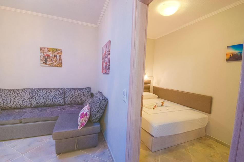 Część wypoczynkowa w obiekcie Villa Kaiti