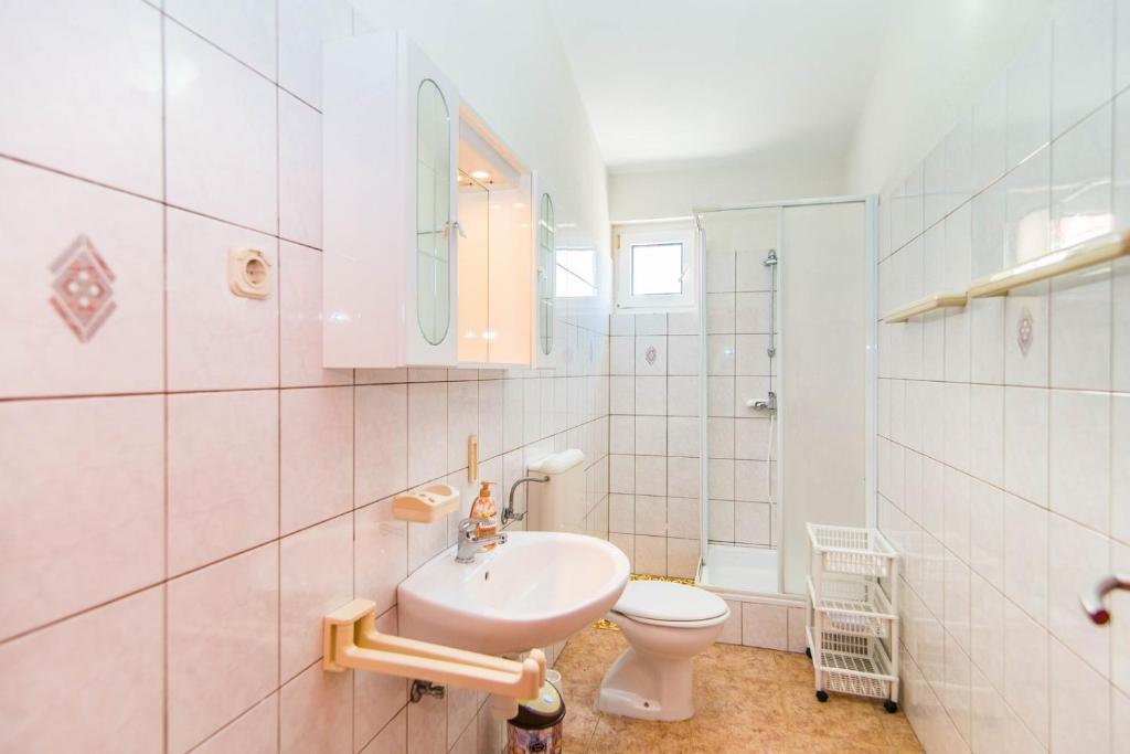 Koupelna v ubytování Apartment Salha