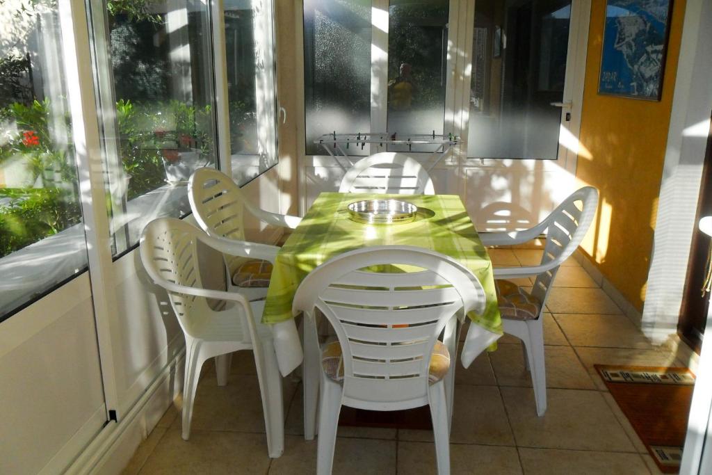 Zdjęcie z galerii obiektu Apartments Kekic w mieście Kožino