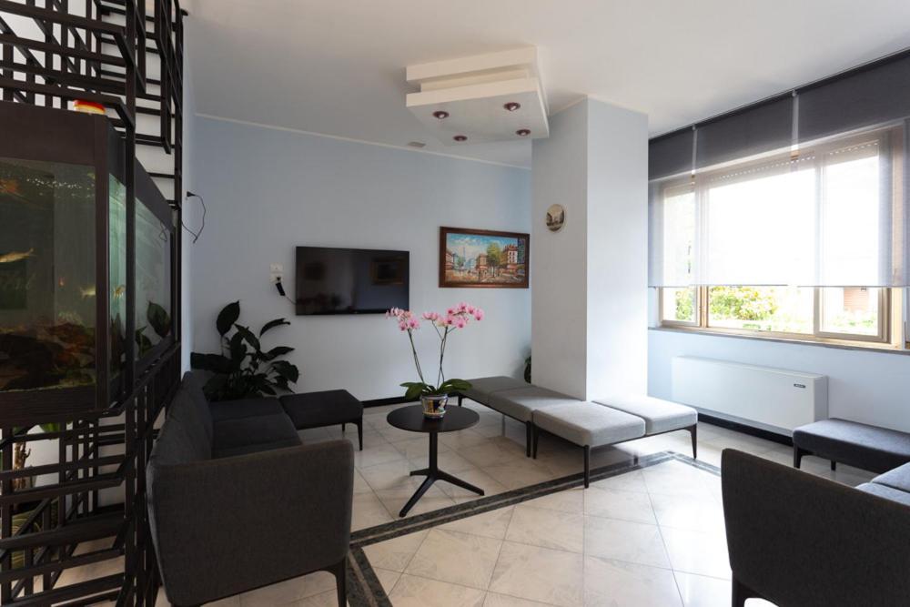 TV a/nebo společenská místnost v ubytování Hotel Abruzzo