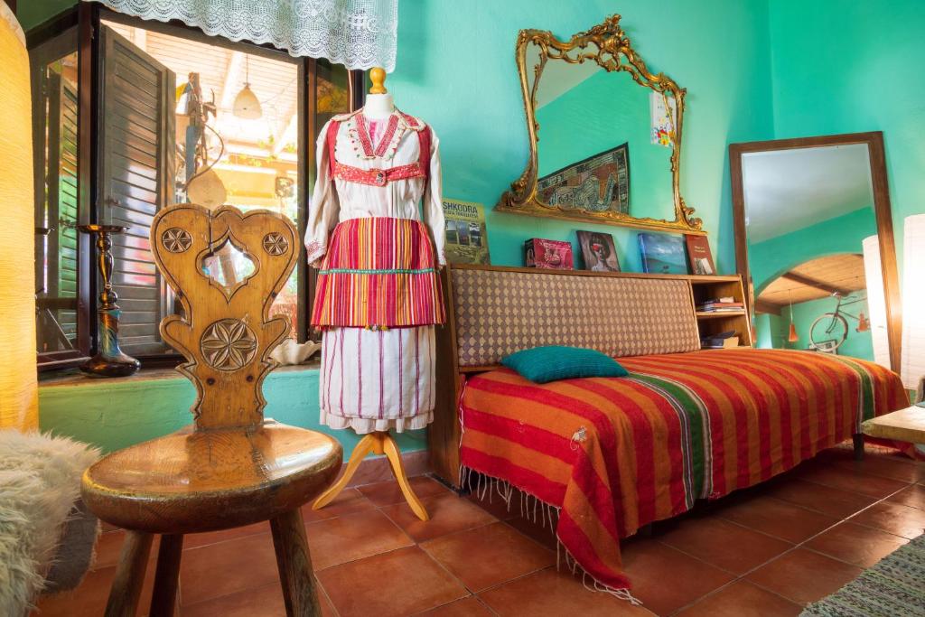 Postel nebo postele na pokoji v ubytování Mi Casa es Tu Casa - Shkodra Backpackers Hostel