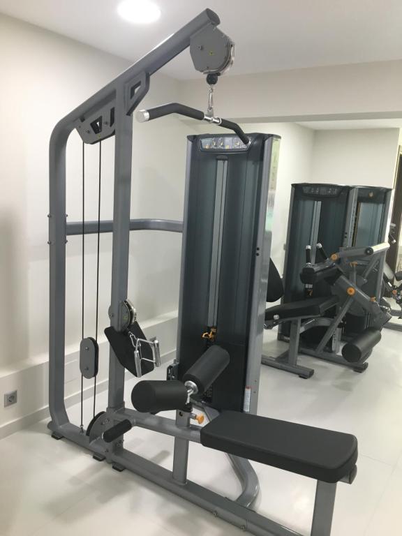 Centrum fitness w obiekcie Ionion Beach Apartment Hotel & Spa