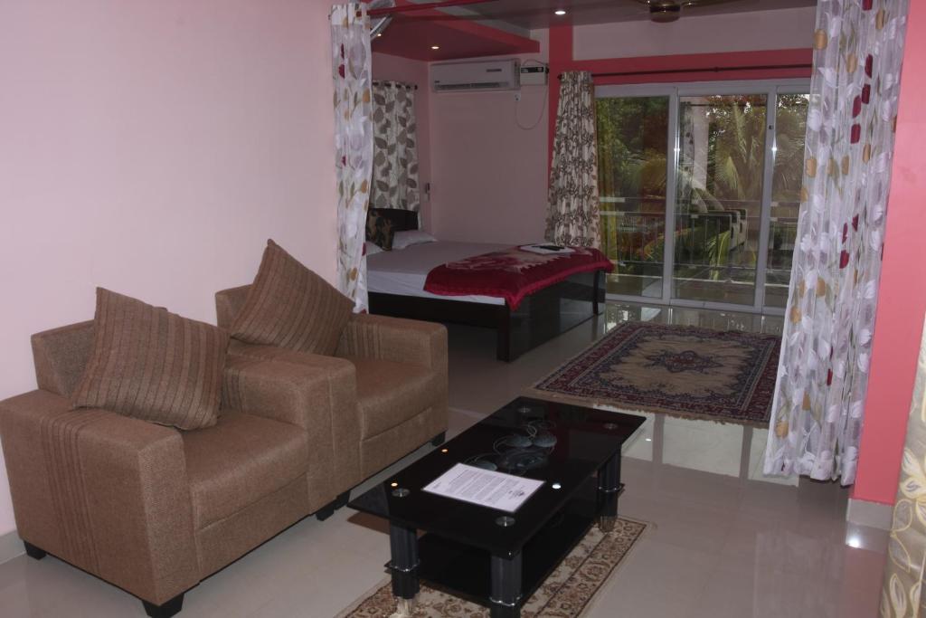 Uma área de estar em The Seaview Residency