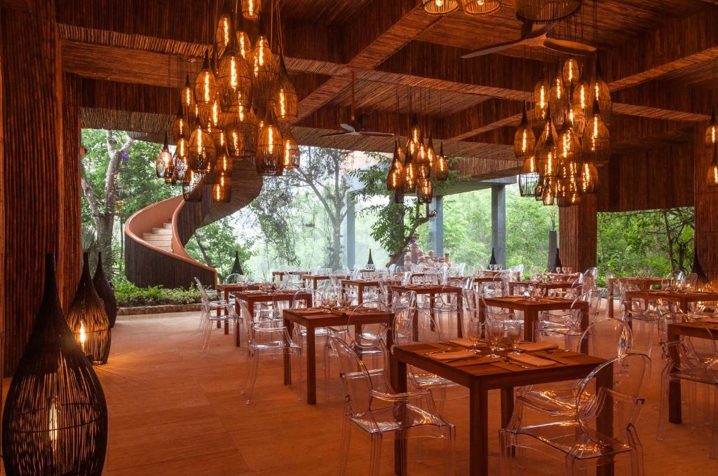 Restoran või mõni muu söögikoht majutusasutuses Hotel Las Islas