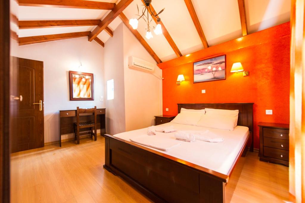 Postel nebo postele na pokoji v ubytování Villa Alexandros