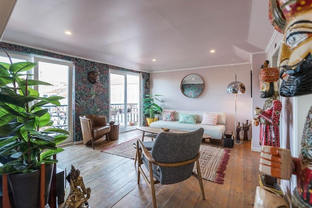 Lisbon Lookout Penthouse Center Bairro Alto Chiado