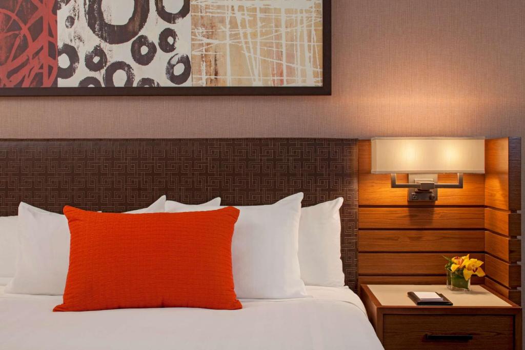 Hyatt Lodge Oak Brook Chicago photo