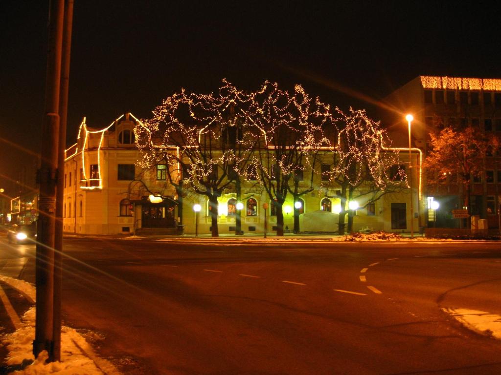 Budova, kde se hotel nachází