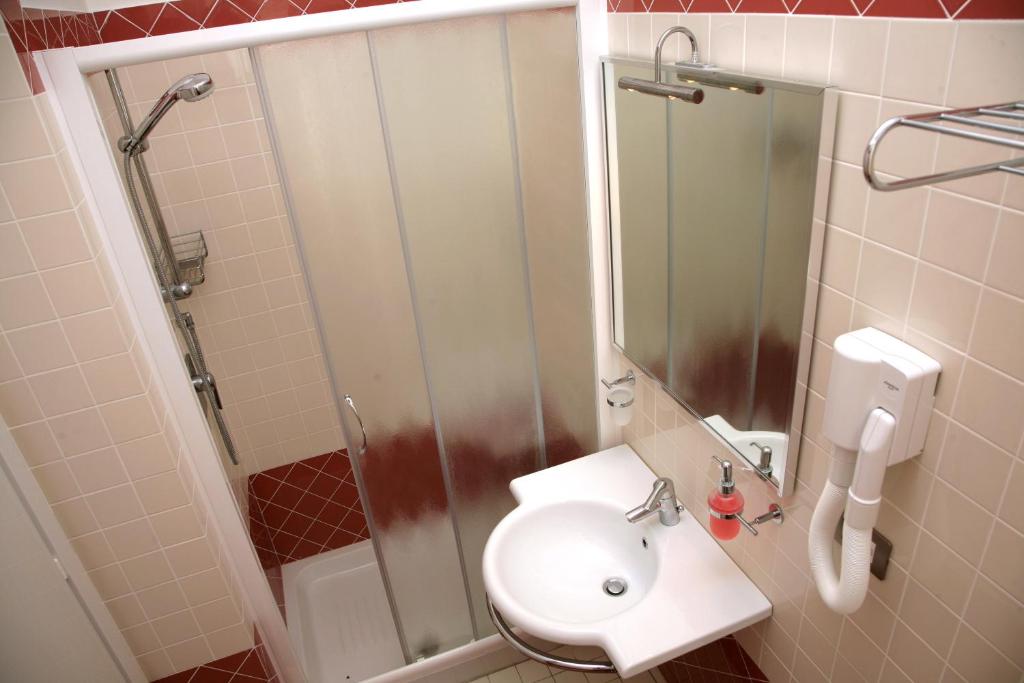 Koupelna v ubytování Hotel Ivana
