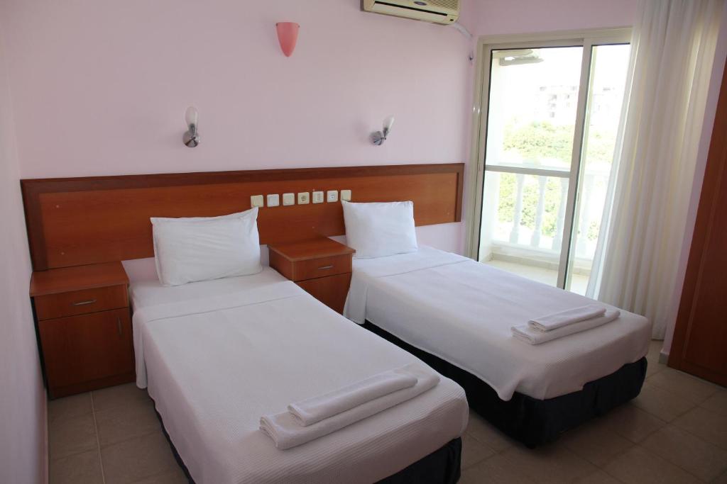 HOLIDAY APART 50 meters to BEACH, Sea view apartments - Apartamento Con Vista Al Mar