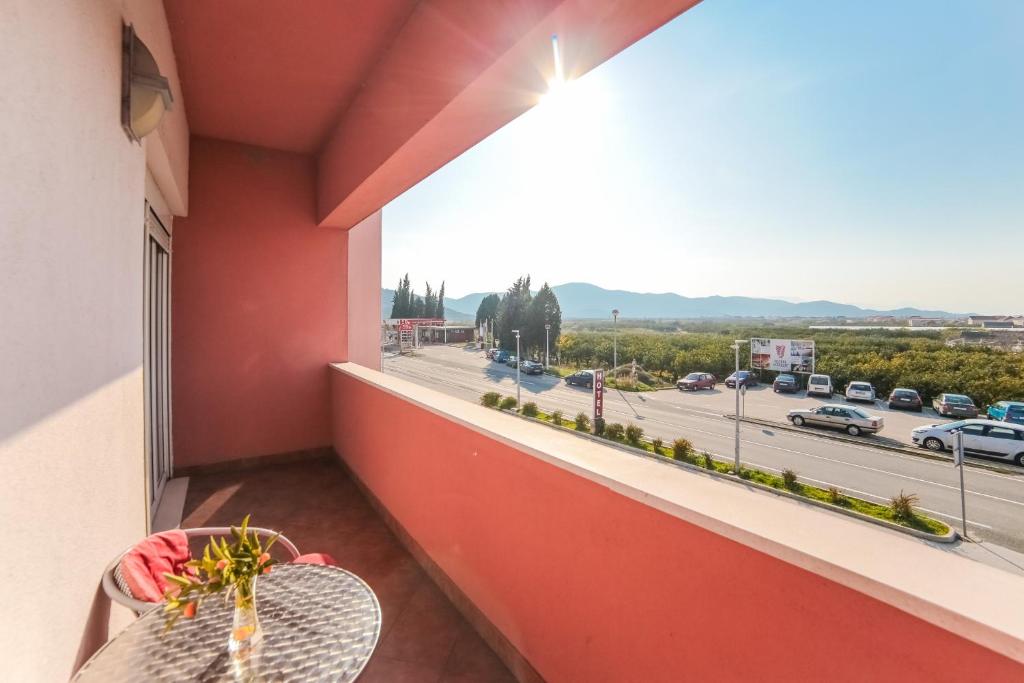 Příroda nedaleko hotelu
