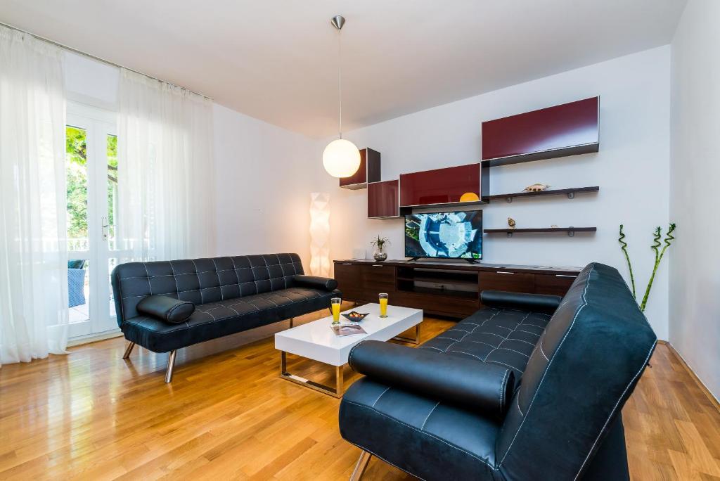 Posedenie v ubytovaní Apartment Valonija