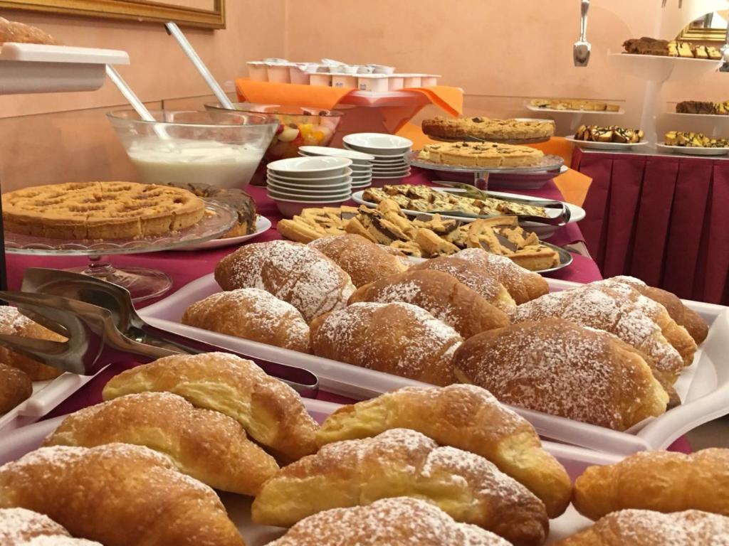 Hotel Manola - Resim 22