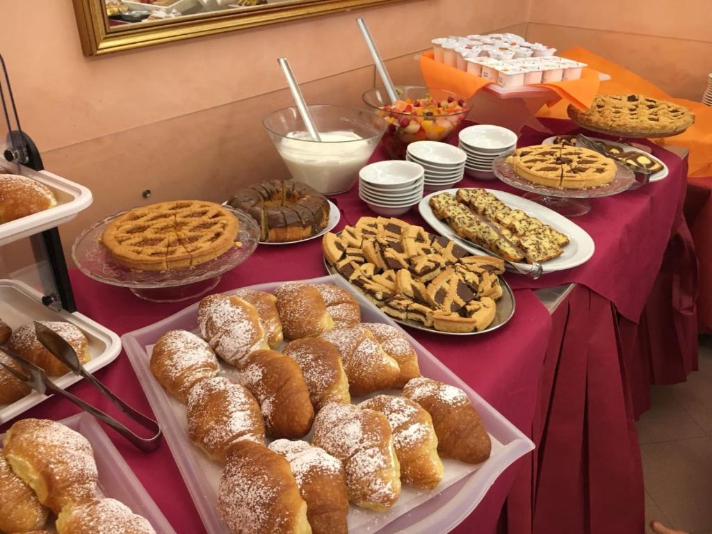 Hotel Manola - Resim 19