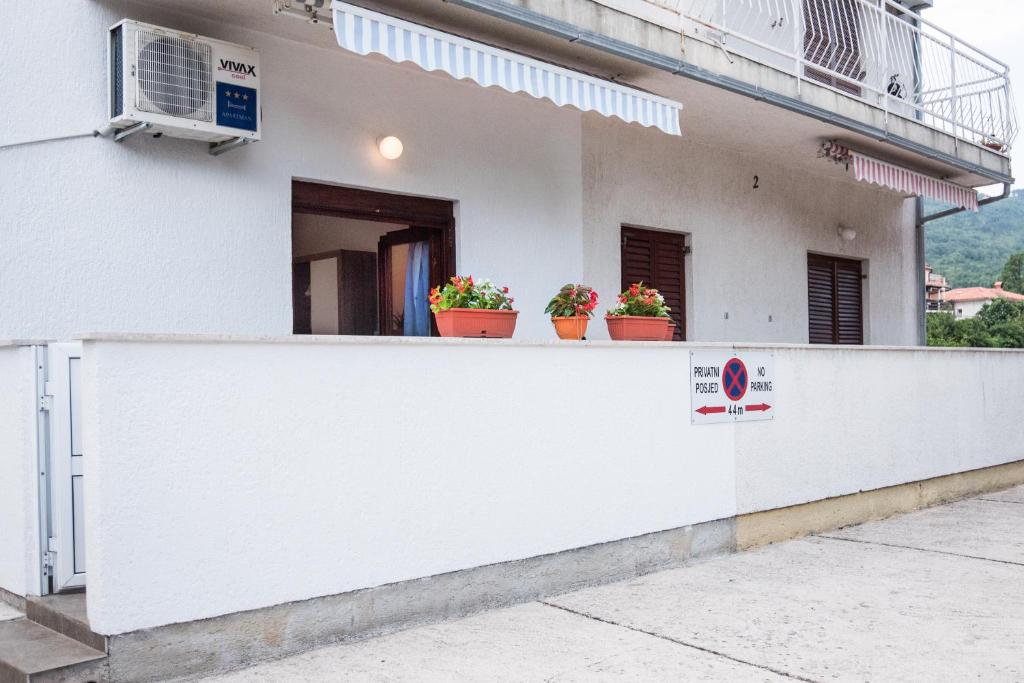 Budova, v ktorej sa apartmán nachádza