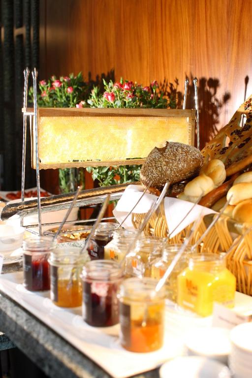 Siam Kempinski Hotel Bangkok - 14