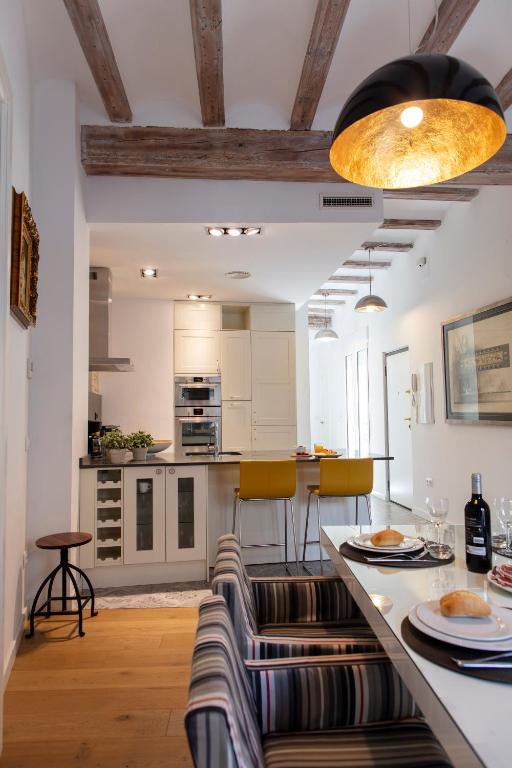 FLORIT FLATS - Serranos Apartment, Valencia – Updated 2023 Prices
