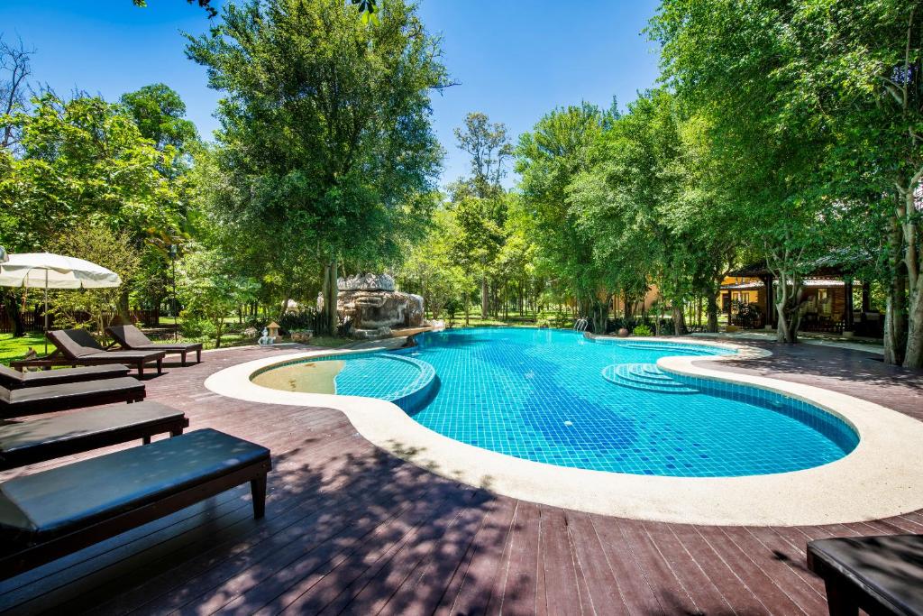 Bazén v ubytování Vana Varin Resort nebo v jeho okolí
