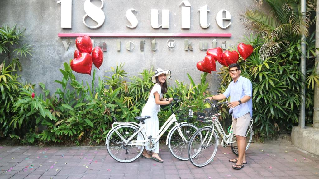 Гости 18 Suite Villa Loft at Kuta