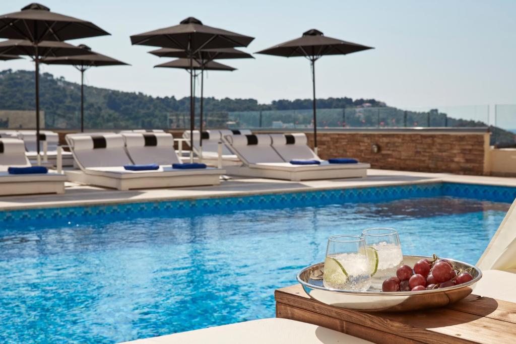 Bazén v ubytování Skiathos Living nebo v jeho okolí