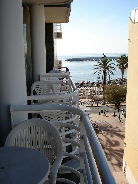 Hotel Villa de Laredo, Fuengirola – Updated 2023 Prices