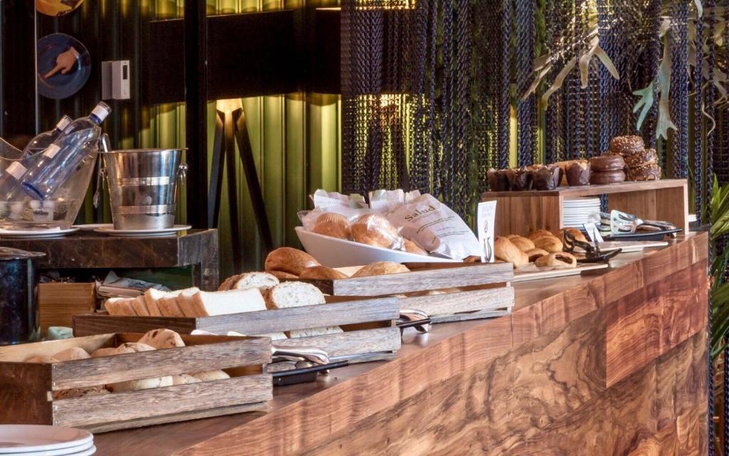 Hotel Inglaterra - Resim 42