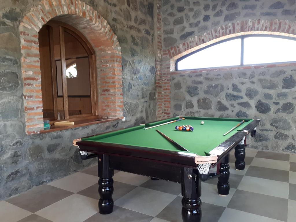 Biliár nebo kulečník v ubytování Shaloshvili's Cellar Hotel