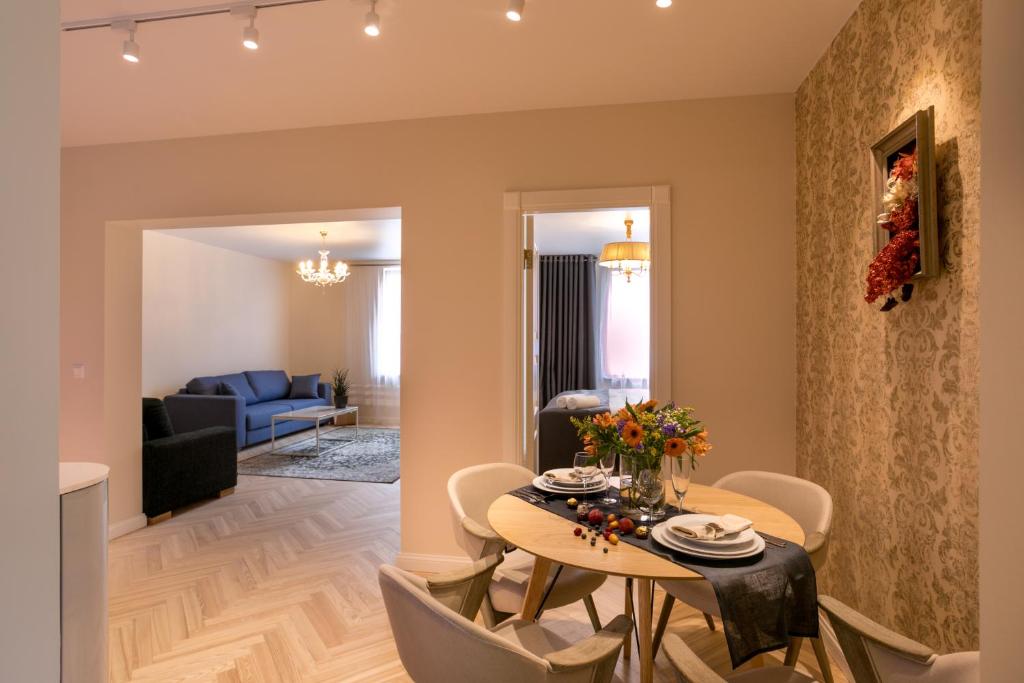 Posezení v ubytování Dönhoff Residence