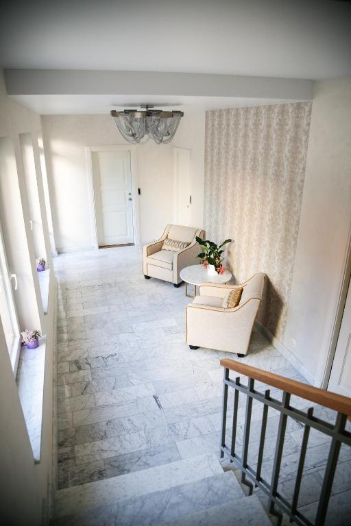 Posezení v ubytování Dönhoff Residence