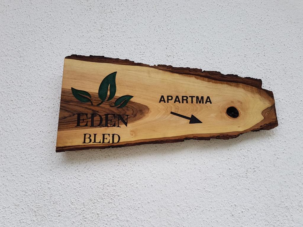 Certifikát, hodnocení, plakát nebo jiný dokument vystavený v ubytování Apartment Eden Bled
