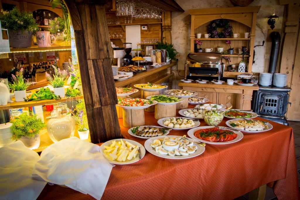 Hotel Carpatia Bieszczadzki Gościniec