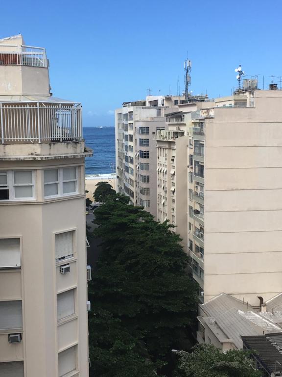  Stylish Copacabana Apartment