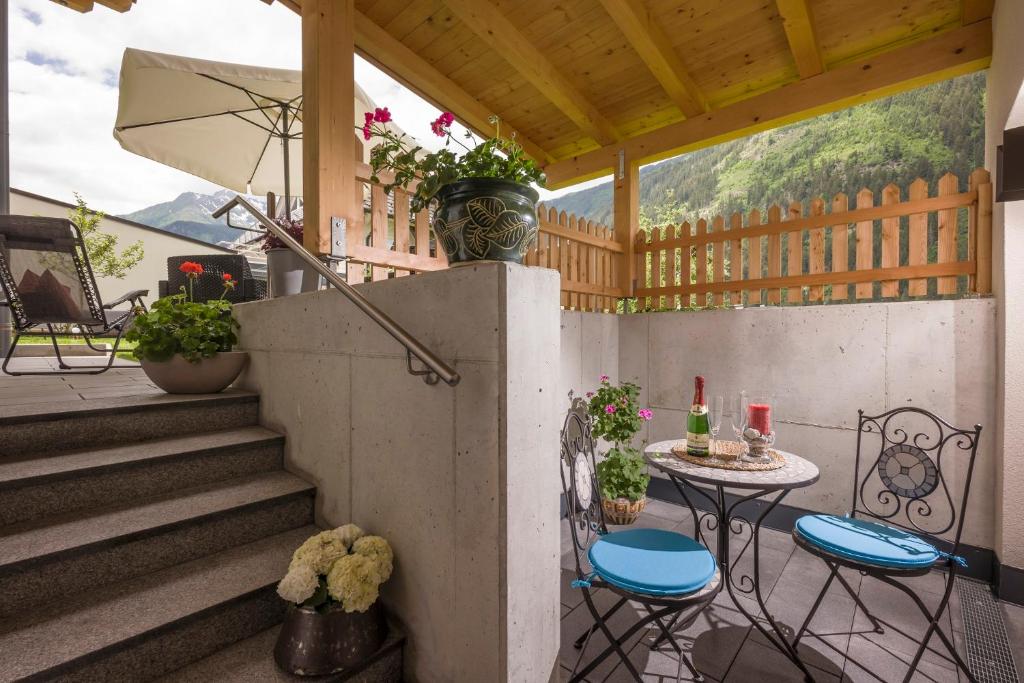 A balcony or terrace at Apart Dengg