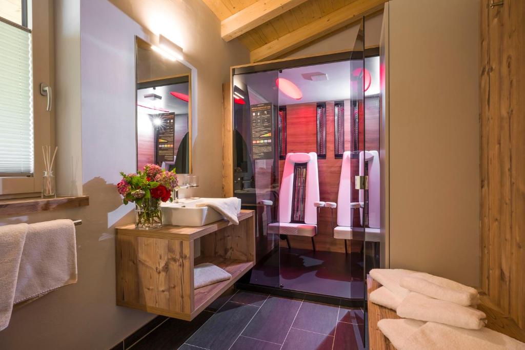 A bathroom at Apart Dengg